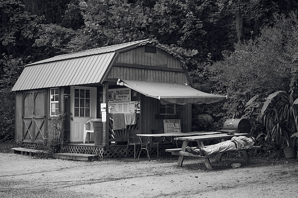 170987714.itNe0XdT.LeicaCamer_8260_1.jpg