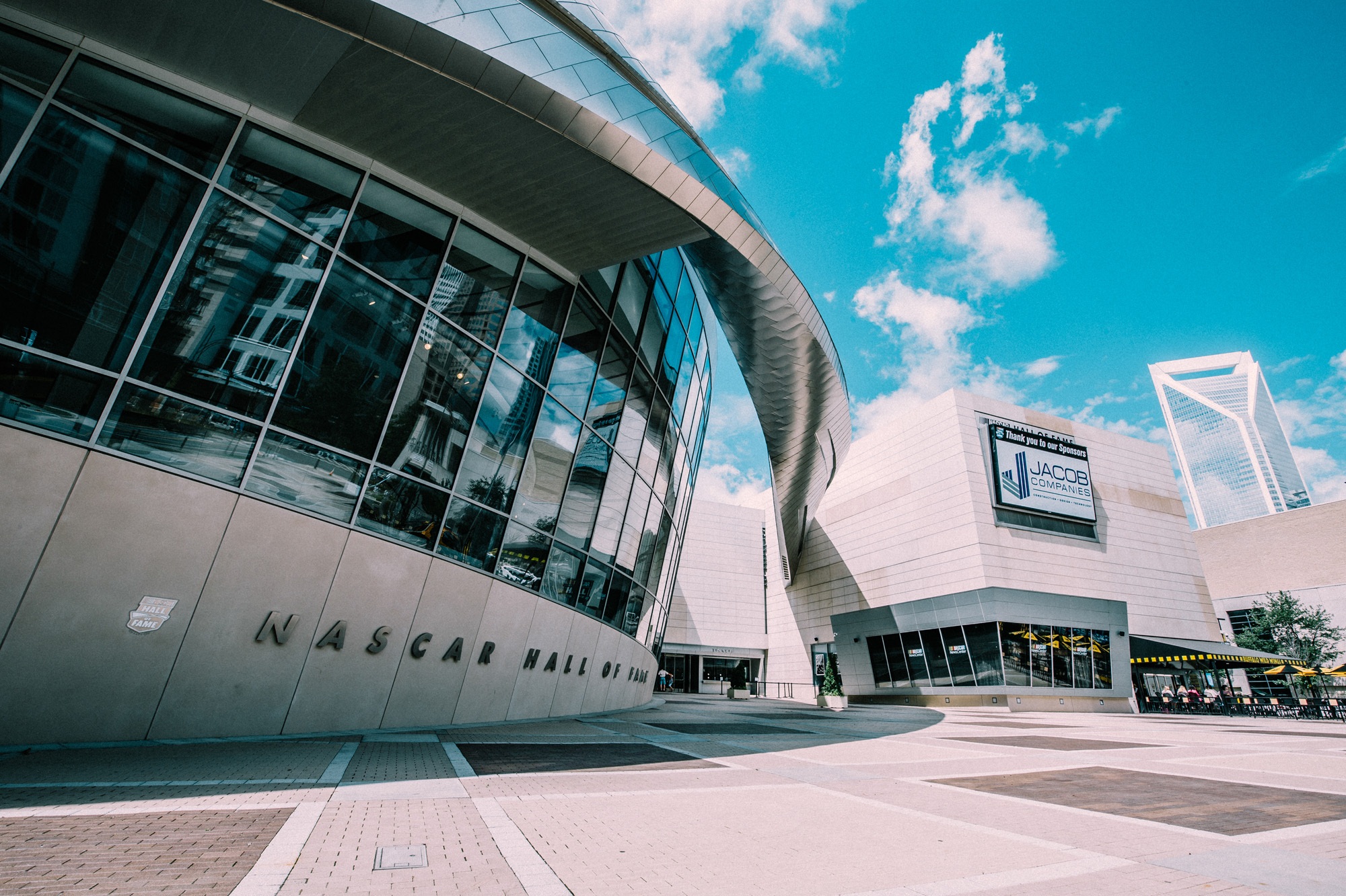 www.nascarhall.com