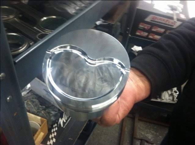 piston.jpg